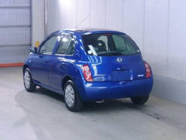 2002 Nissan March Photos