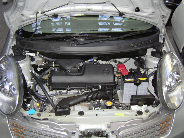 2002 Nissan March Pictures