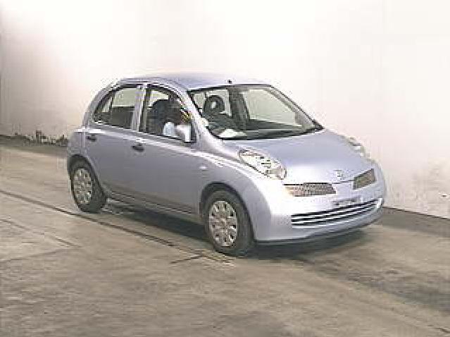 2002 Nissan March Photos