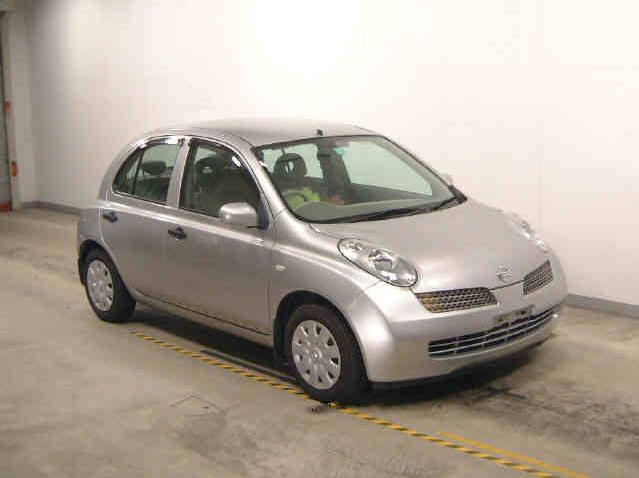 2002 Nissan March Pictures