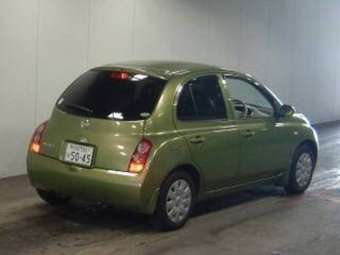 2002 Nissan March Pictures