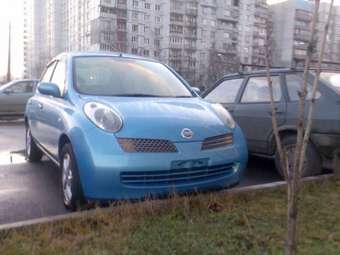 2002 Nissan March Pictures