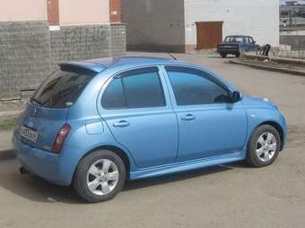 2002 Nissan March Pictures