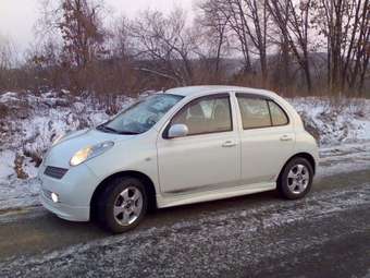 2002 Nissan March