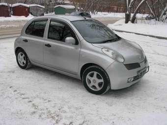 2002 Nissan March Photos