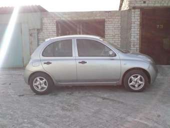 2002 Nissan March Pictures