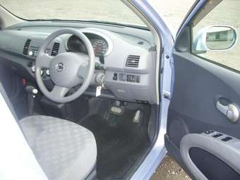 2002 Nissan March Photos