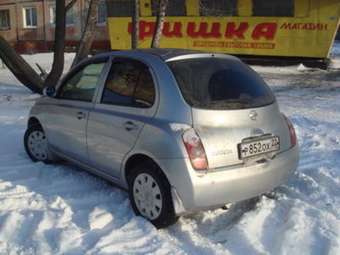 2002 Nissan March Pictures