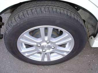 2002 Nissan March Photos