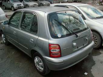 2002 Nissan March Pictures