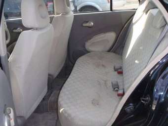 2002 Nissan March Images