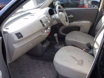 2002 Nissan March Pictures