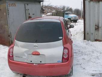 2002 Nissan March Pictures