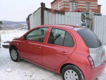 2002 Nissan March Pics