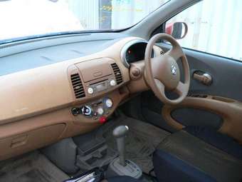 2002 Nissan March Pictures