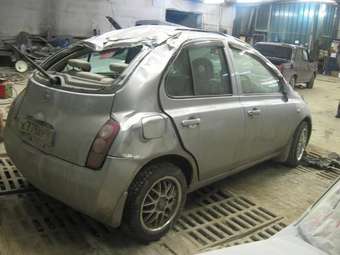 2002 Nissan March Pictures