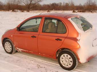 2002 Nissan March Photos