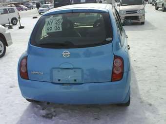 2002 Nissan March Photos