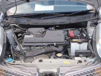 2002 Nissan March Photos