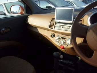 2002 Nissan March Photos