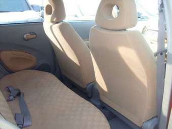 2002 Nissan March Photos