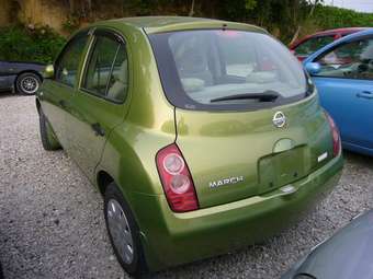 2002 Nissan March Pictures
