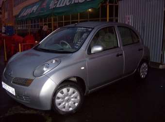 2002 Nissan March