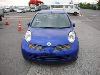 2002 Nissan March Photos