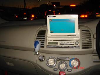 2002 Nissan March Photos