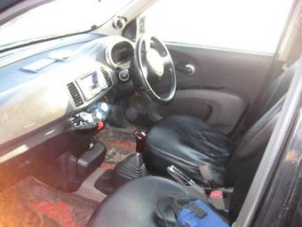 2002 Nissan March Pictures