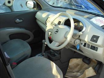 2002 Nissan March Photos