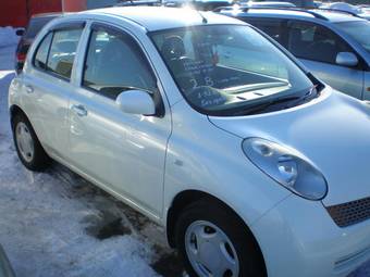 2002 Nissan March Photos