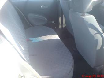 2002 Nissan March Pictures