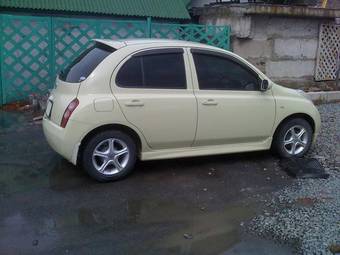 2002 Nissan March Photos
