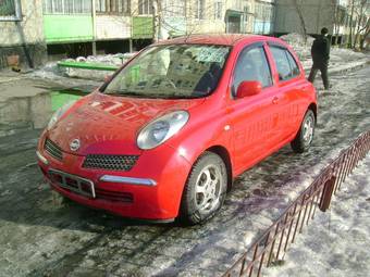 2002 Nissan March Pictures