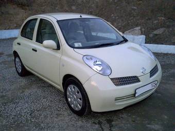 2002 Nissan March Pictures