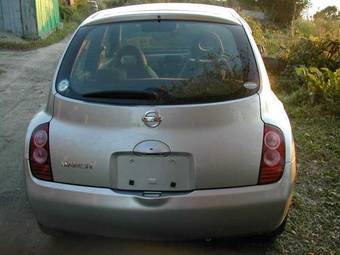 2002 Nissan March Photos