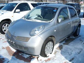2002 Nissan March Pictures
