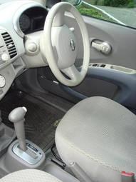 2002 Nissan March Pictures