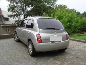 2002 Nissan March Photos