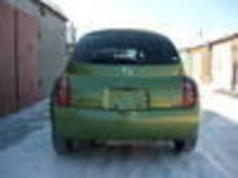 2002 Nissan March Pictures