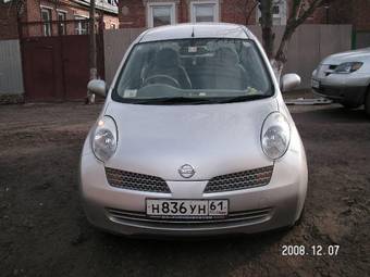 2002 Nissan March Photos