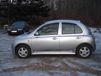 2002 Nissan March Pictures