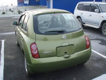 2002 Nissan March Photos