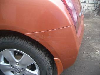 2002 Nissan March Images