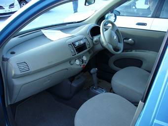 2002 Nissan March Pictures