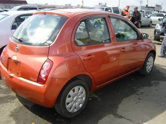 2002 Nissan March Pictures