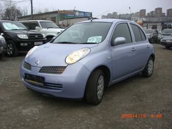 2002 Nissan March Images