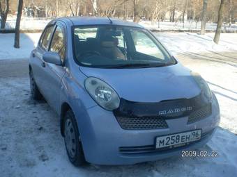 2002 Nissan March Pictures