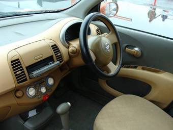 2002 Nissan March Pictures